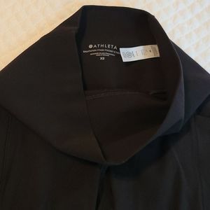 Athleta xsmall black Capri salutation tight